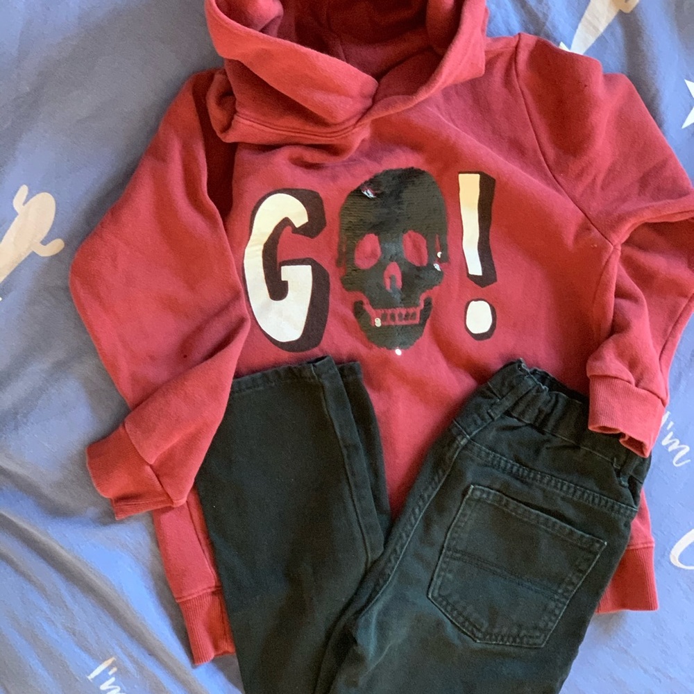 BOY’S CLOTHES
